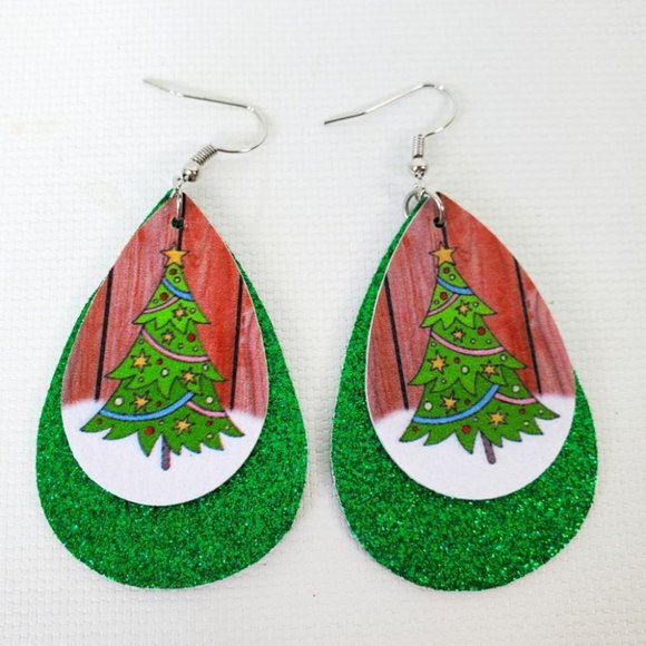 Holiday Sparkly Christmas Tree Lightweight Earrings - Picture 1 of 3